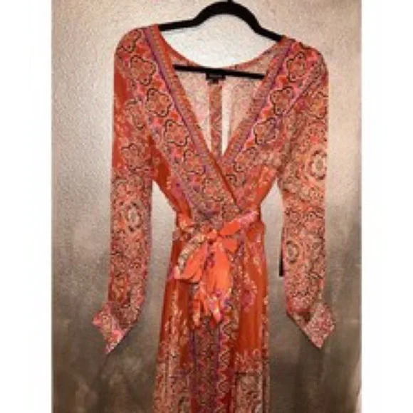 Bohemian Long Sleeve Maxi Dress in the color Rust NWT! - Picture 2 of 5